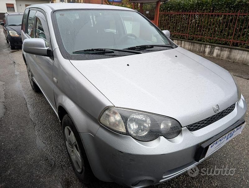 Usata Honda HR-V 124 CV (91 kW) 2003 Grigio SUV