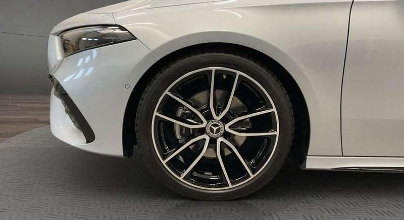 Usata Mercedes A200 AMG 136 CV (100 kW) 2024 Bianco Berlina