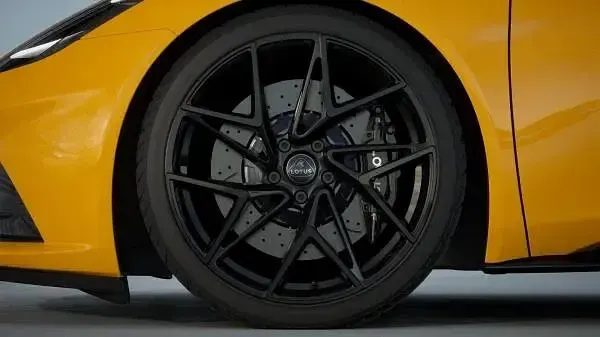 Nuova Lotus Emira 405 CV (297 kW) 2026 Hethel yellow Coupé