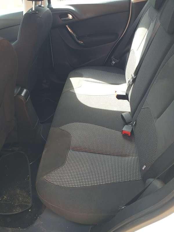 Bianco Usata 2015 Citroën C3 Exclusive Due volumi | 6500 € (Ottimo prezzo) - Immagine 1/4