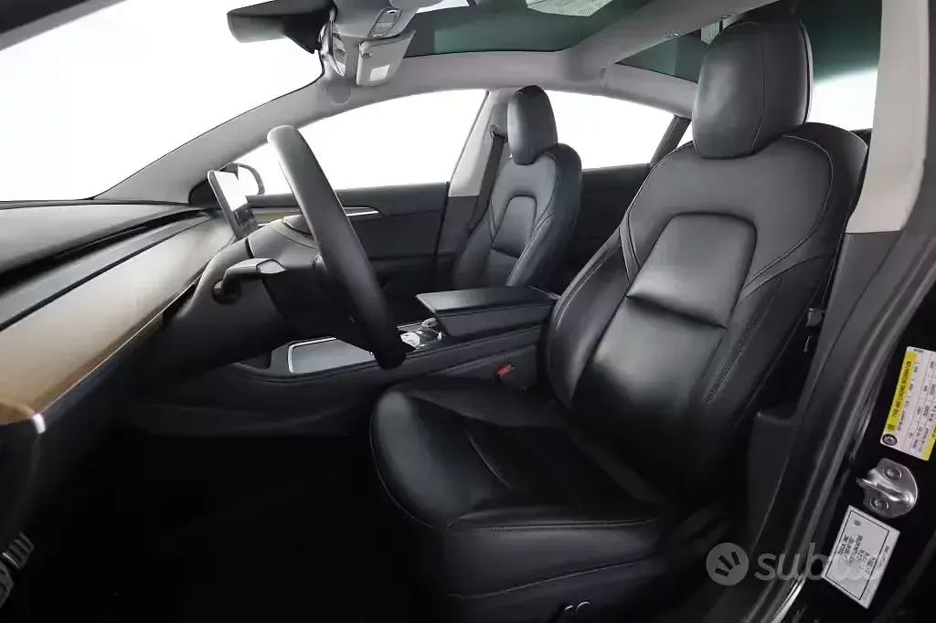 Usata Tesla Model 3 Long Range AWD 155 kW (211 CV) 2022 Nero Berlina