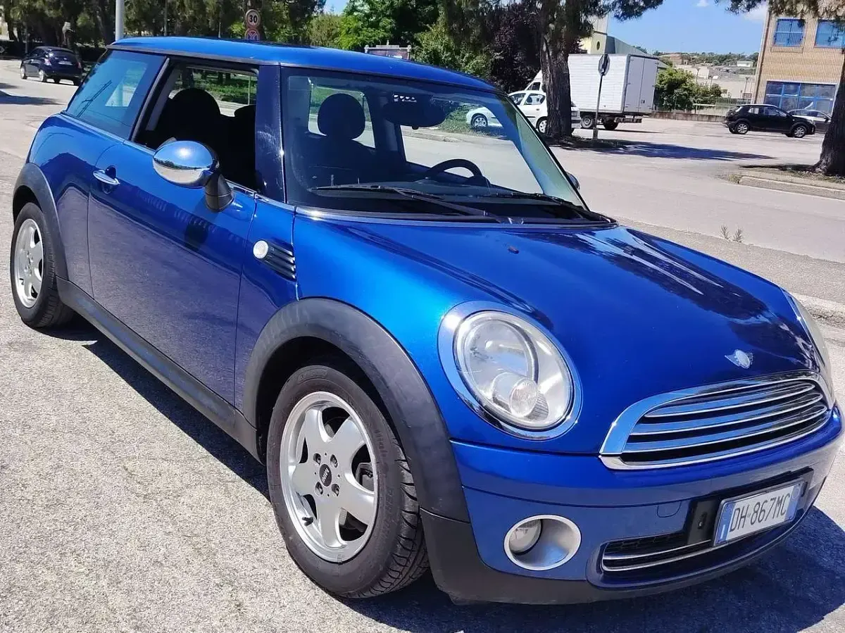 Usata Mini ONE Chili 95 CV (69 kW) 2007 Blu/azzurro Utilitaria