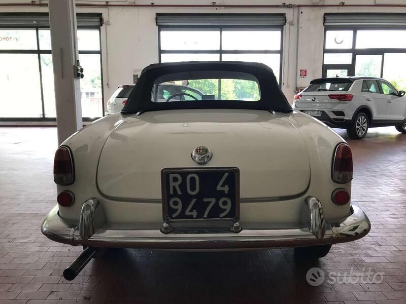 Usata Alfa Romeo Giulietta 79 CV (58 kW) 1960 Bianco Utilitaria