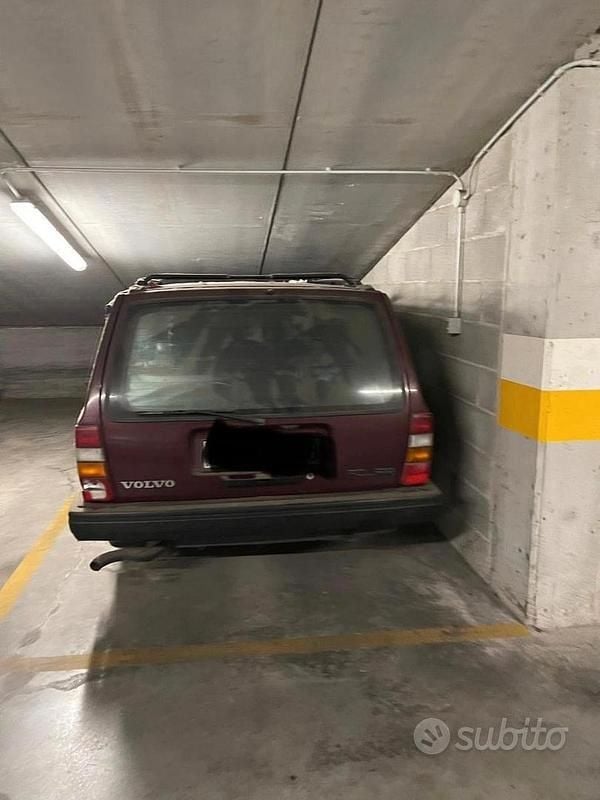 Usata Volvo 240 79 CV (58 kW) 1993 Marrone Station wagon