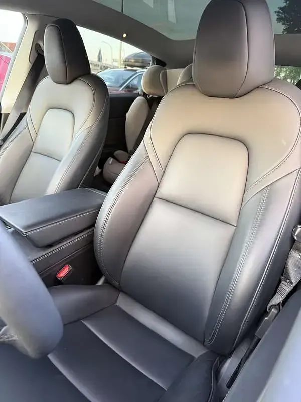 Usata Tesla Model Y RWD 88 kW (120 CV) 2023 Bianco SUV