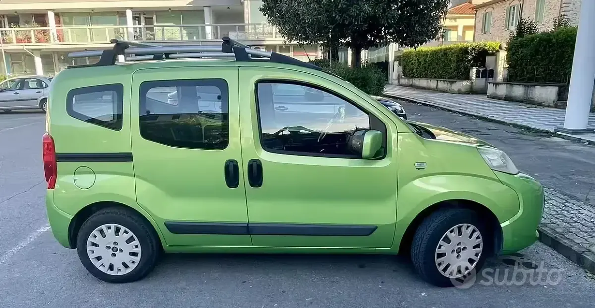 Begagnad Fiat Qubo Trekking 75 HK (55 kW) 2013 Grön Minibuss