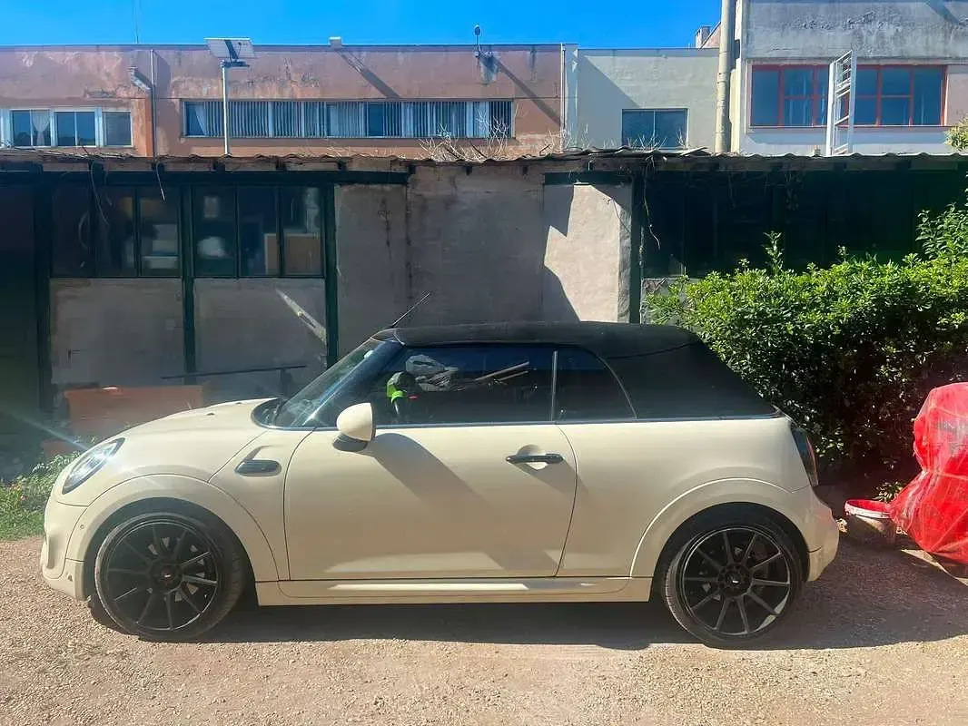 Usata Mini Cooper S Cabriolet 192 CV (141 kW) 2017 Bianco Cabrio