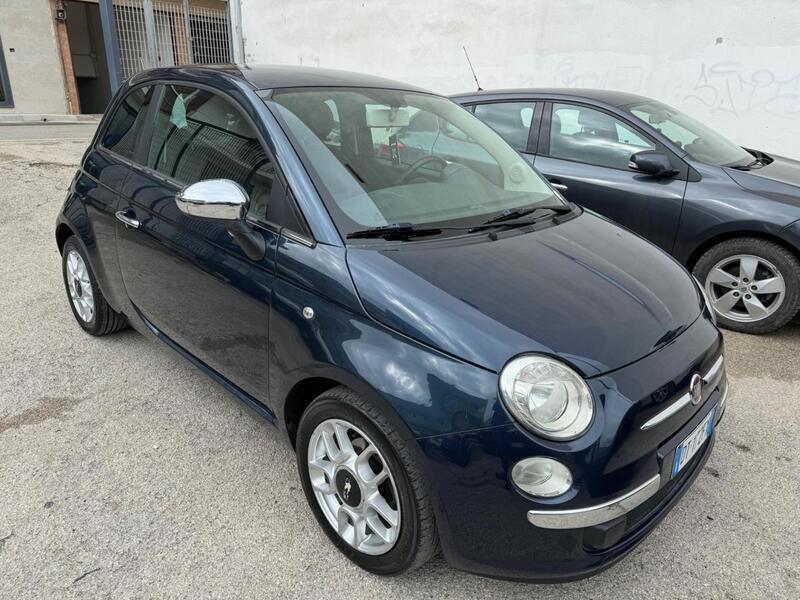 Usato 2008 Fiat 500 1.2 Benzin 69 CV (6.400 €)