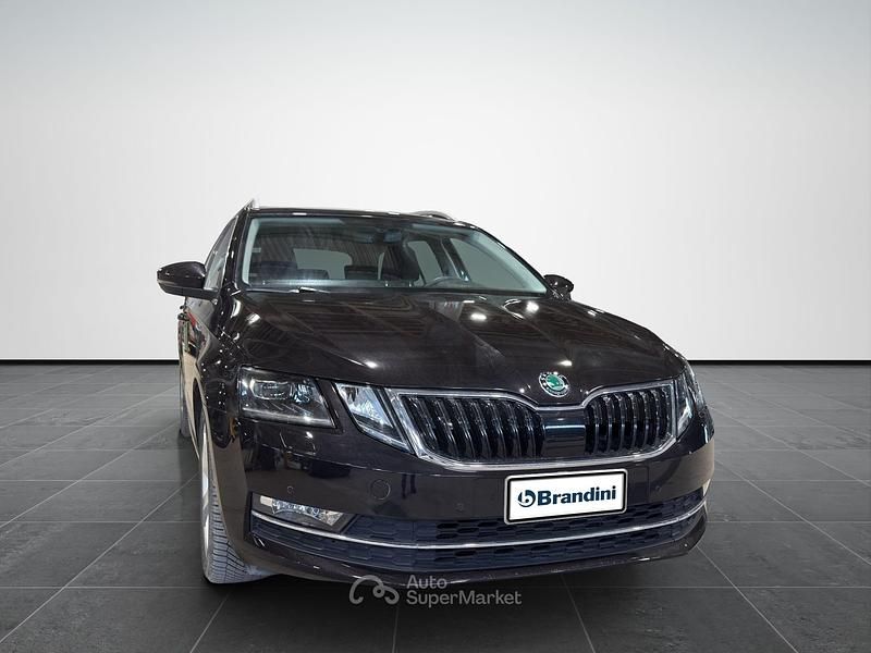 Begagnad Skoda Octavia G-TEC Executive 131 HK (96 kW) 2020 Svart Kombi