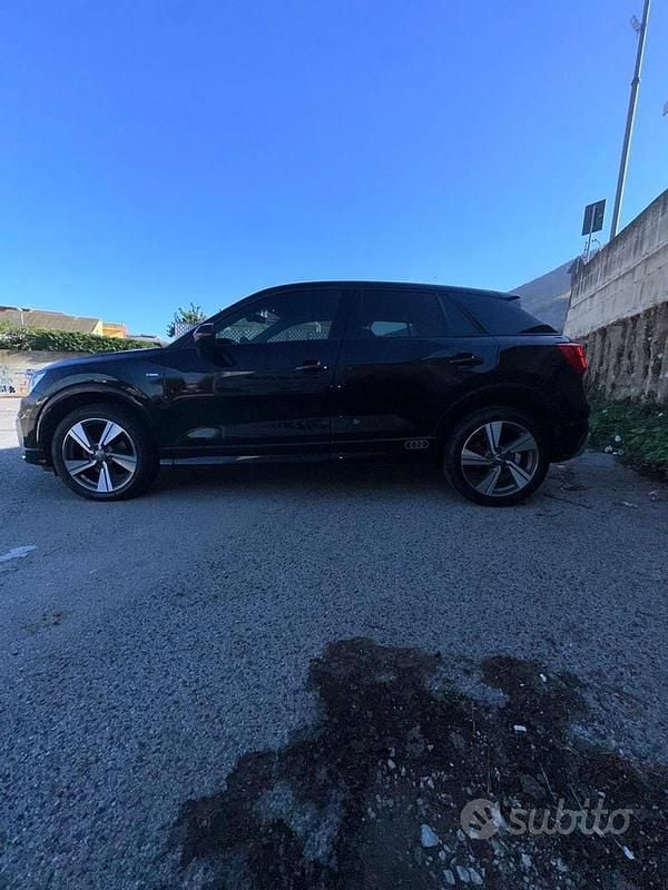 Begagnad Audi Q2 S-Line 116 HK (85 kW) 2024 Svart SUV