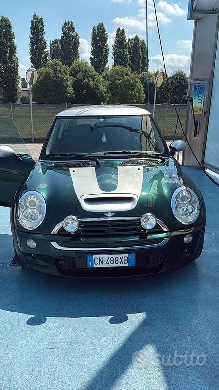 Usata Mini Cooper S 170 CV (125 kW) 2005 Verde Utilitaria