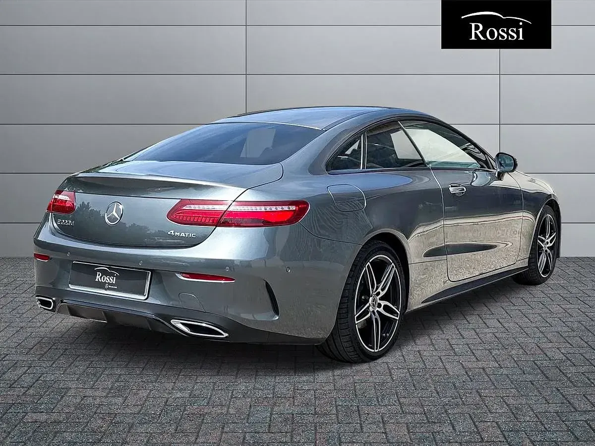 Usata Mercedes 220 Premium 194 CV (142 kW) 2019 Coupé