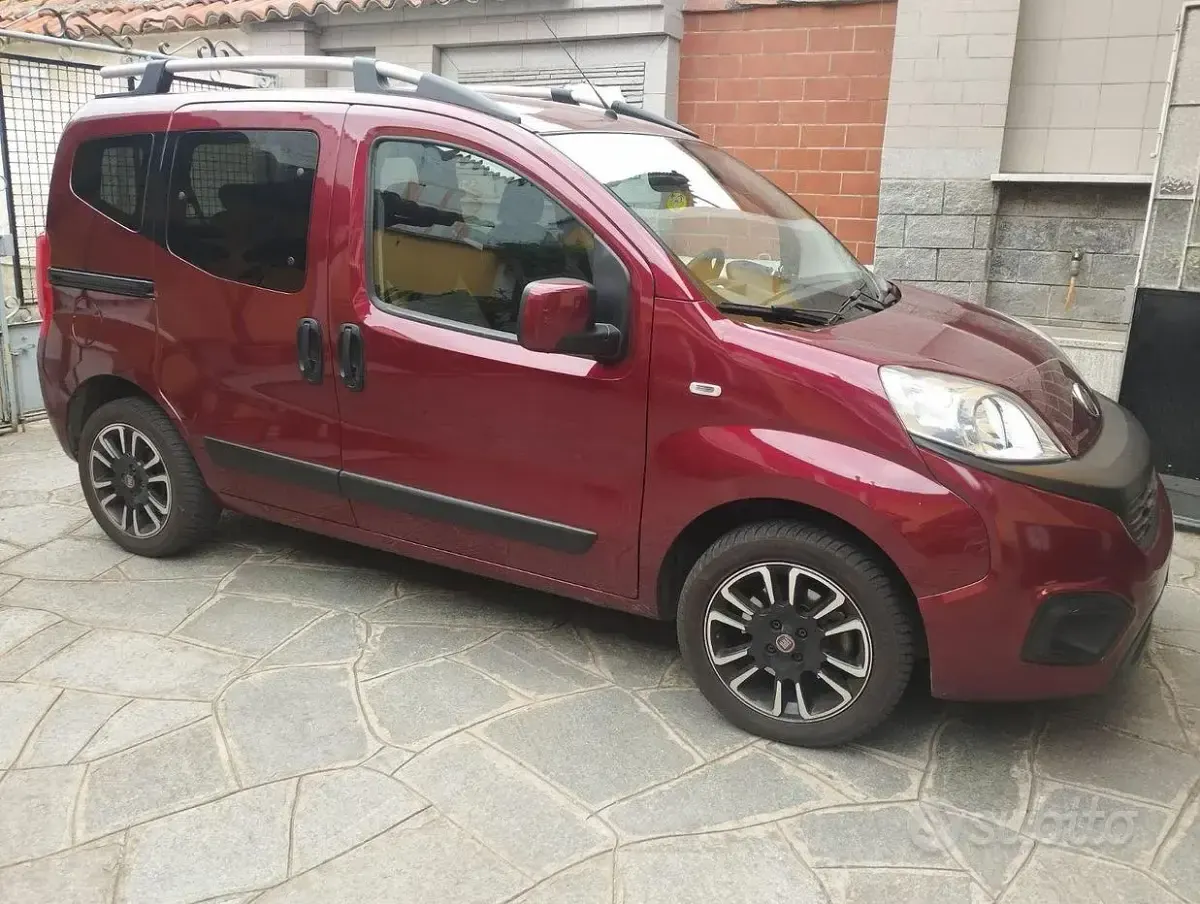 Usata Fiat Qubo Lounge 95 CV (69 kW) 2017 Marrone Monovolume