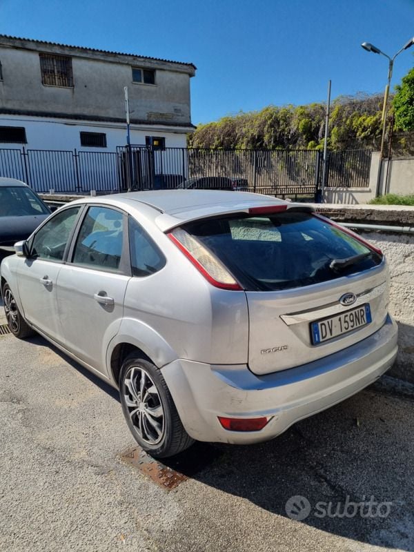 Usata Ford Focus 2009 Grigio Berlina