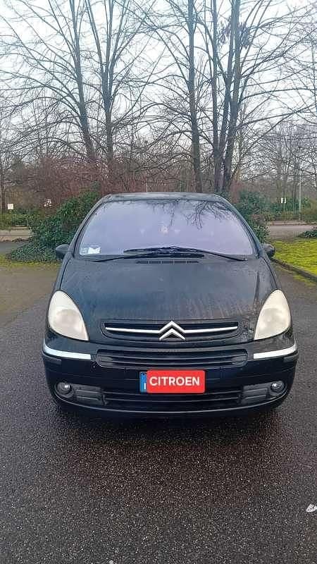 Usata Citroën Xsara Picasso 95 CV (69 kW) 2005 Nero Monovolume