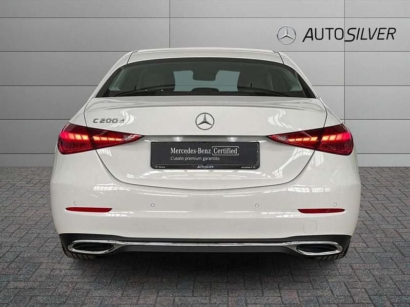 Usata Mercedes C200 Advanced 163 CV (119 kW) 2024 Bianco / pastello Berlina