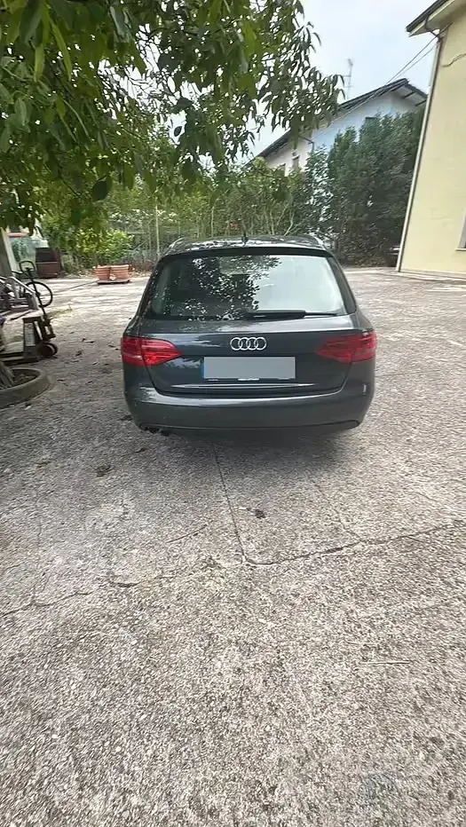 Usata Audi A4 143 CV (105 kW) 2009 Grigio Station wagon