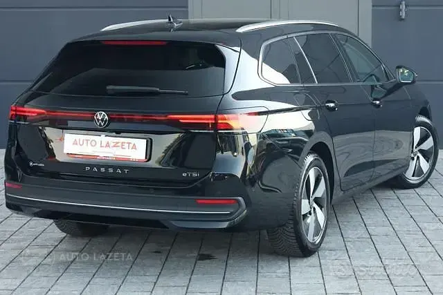 Usata VW Passat Business 150 CV (110 kW) 2025 Nero Station wagon