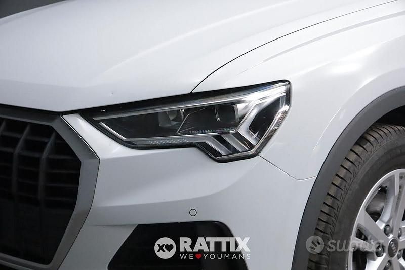 Usata Audi Q3 Business 150 CV (110 kW) 2023 Bianco ghiaccio SUV