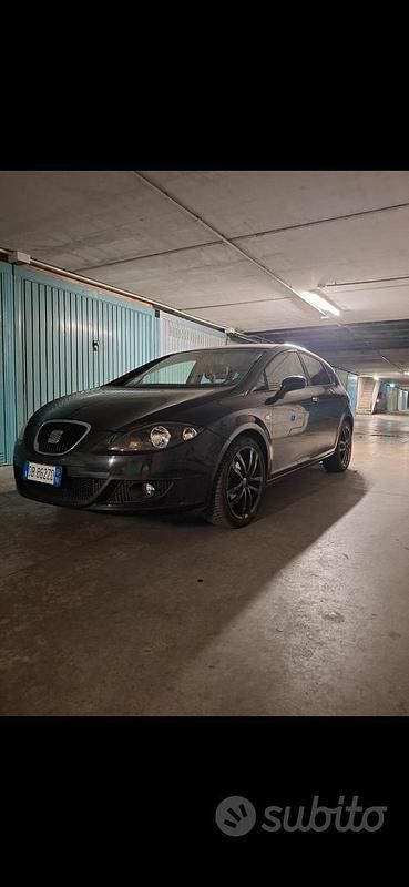 Gebraucht Seat Leon 105 PS (77 kW) 2006 Schwarz Kleinwagen