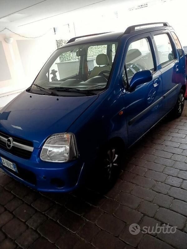 Blu Usata 2005 Opel Agila Due volumi | 3000 € (Buon prezzo) - Immagine 1/4