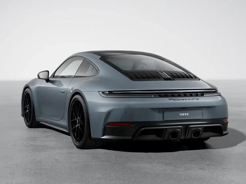 Nuova Porsche 911 Carrera 4 GTS 581 CV (427 kW) 2025 Grigio vanadio metallizzato