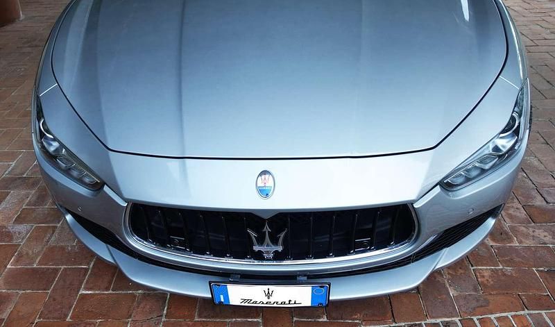 Usata Maserati Ghibli 250 CV (183 kW) 2016 Argento Berlina