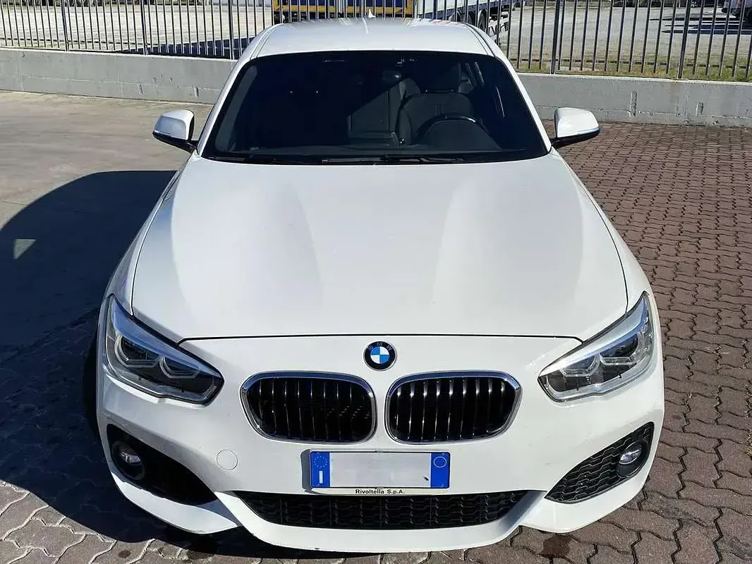 Usata BMW 118 M Sport 136 CV (100 kW) 2018 Bianco Utilitaria