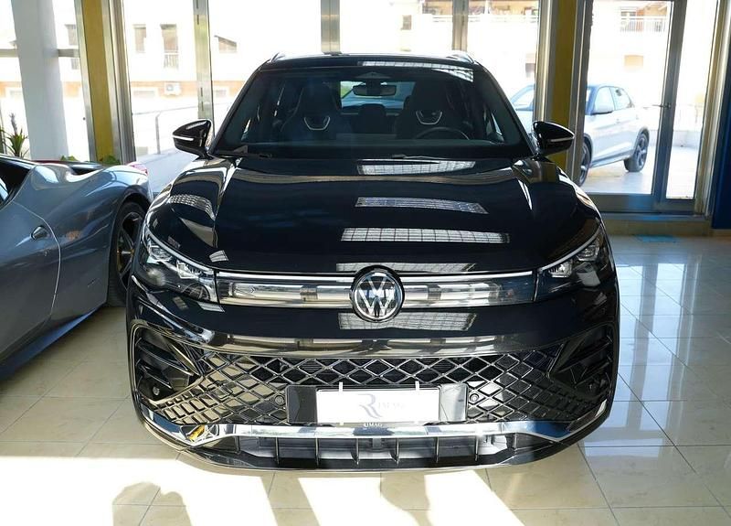 Usata VW Tiguan R-line Plus 150 CV (110 kW) 2025 Other SUV