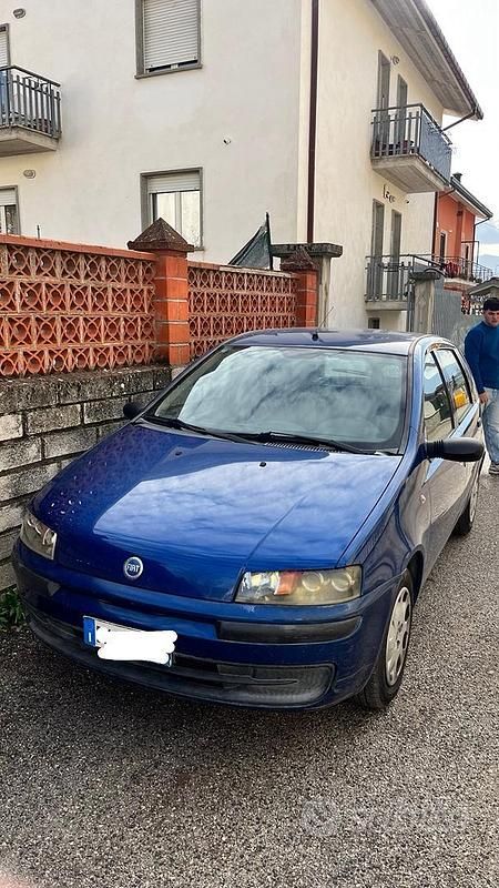 Usata Fiat Punto 2000 Blu Berlina