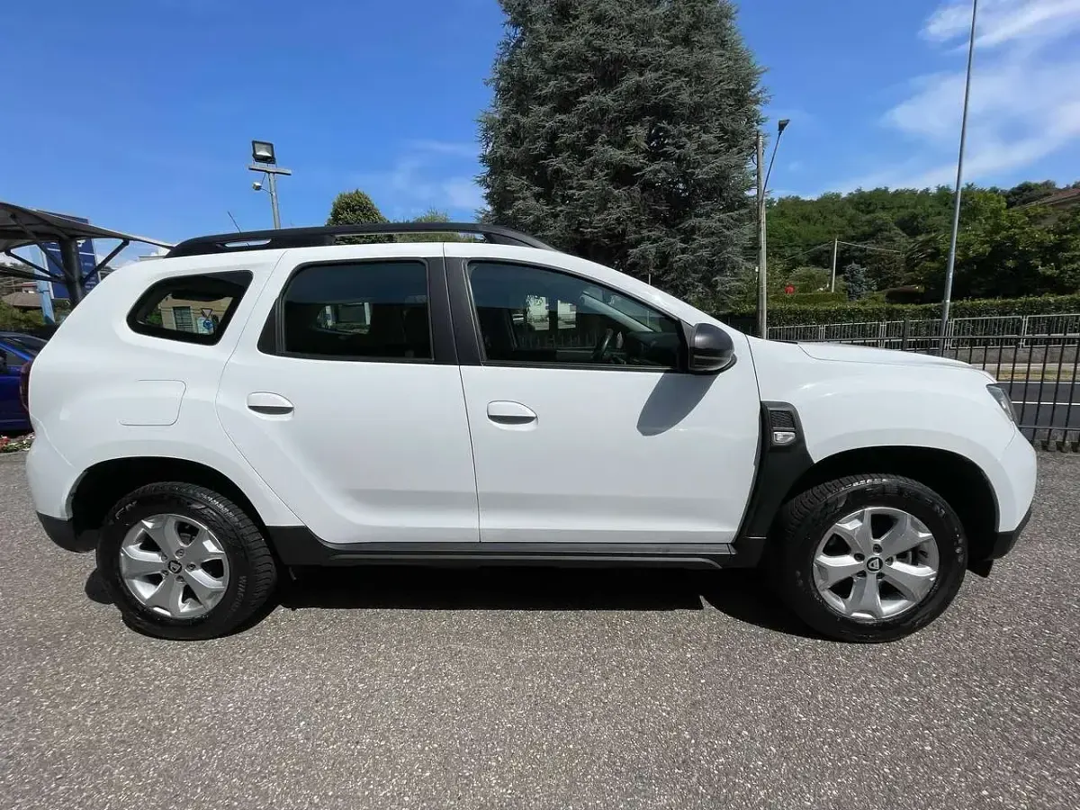 Usata Dacia Duster Prestige 116 CV (85 kW) 2021 Bianco SUV