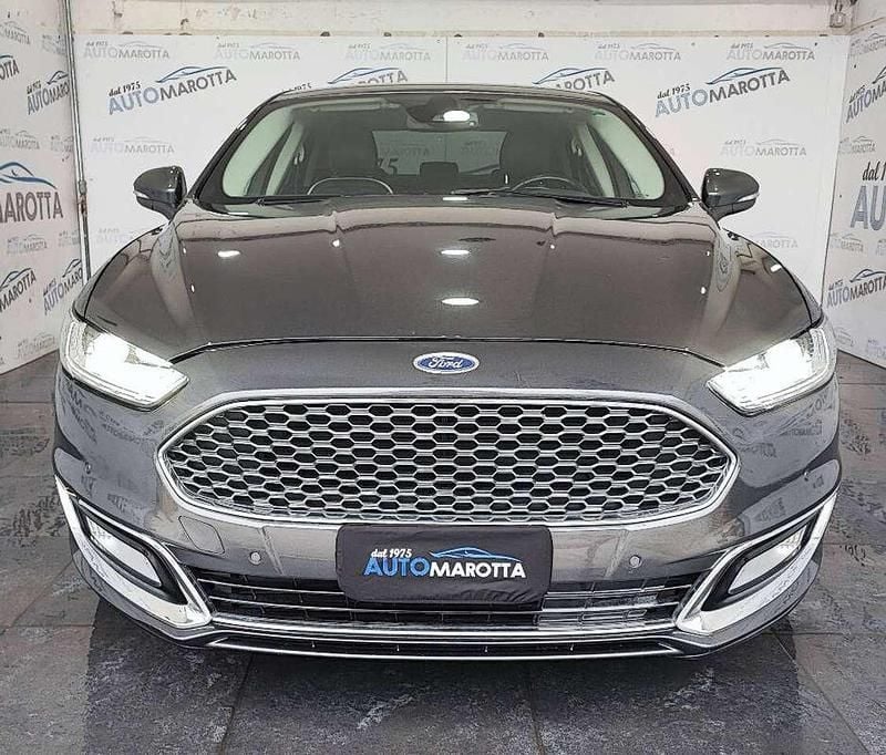Usata Ford Mondeo Vignale 141 CV (103 kW) 2018 Grigio Berlina