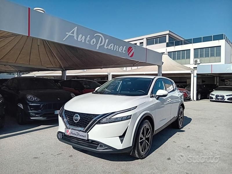 Usata Nissan Qashqai Style Edition 140 CV (102 kW) 2022 Bianco SUV
