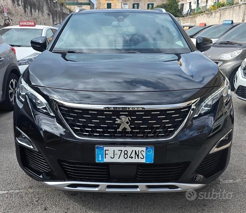 Nero Usata 2017 Peugeot 3008 GT-line SUV | 16.400 € (Buon prezzo) - Immagine 1/4