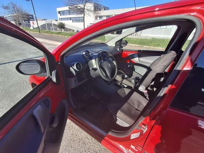 Usata Peugeot 107 68 CV (50 kW) 2009 Utilitaria