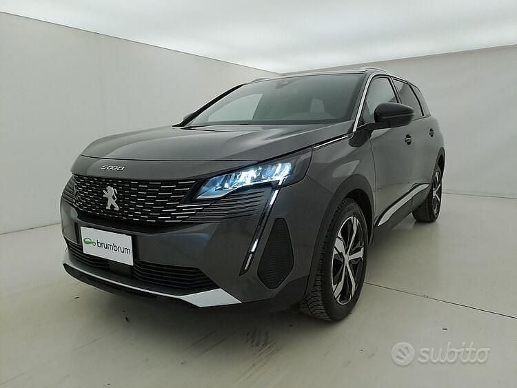 Usata Peugeot 5008 Allure 131 CV (96 kW) 2023 Grigio SUV