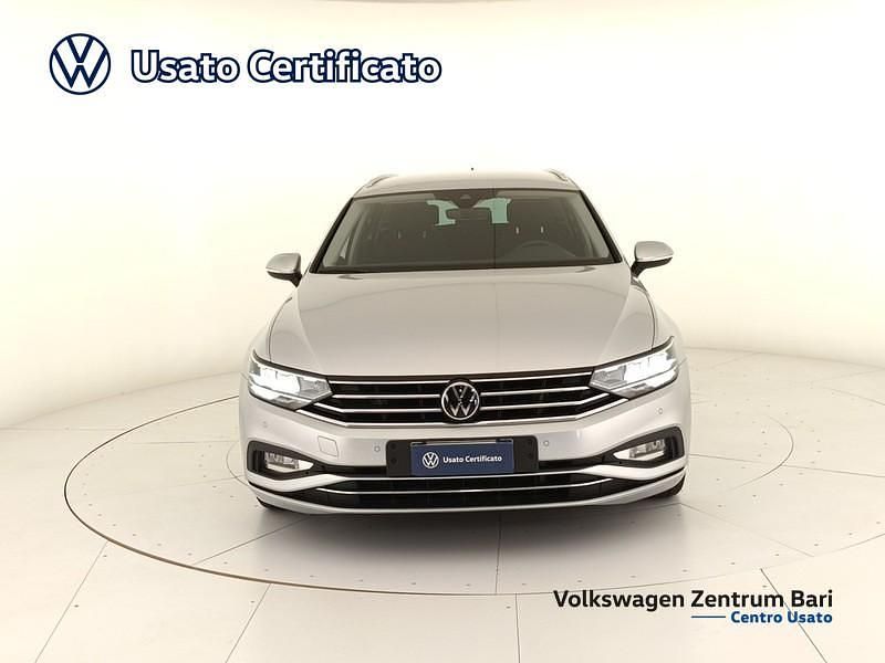 Usata VW Passat Business 150 CV (110 kW) 2021 Argento Station wagon