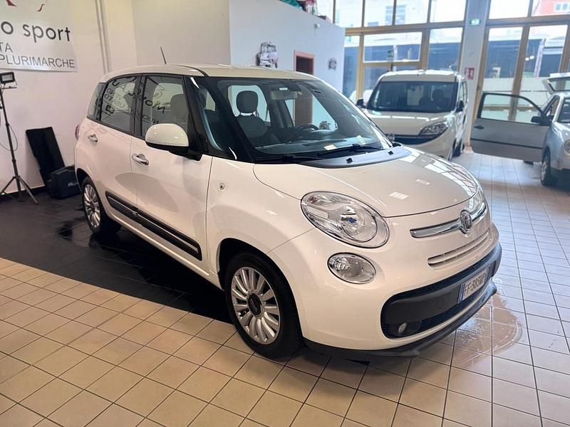 Usata Fiat 500L Lounge 95 CV (69 kW) 2016 Bianco Monovolume