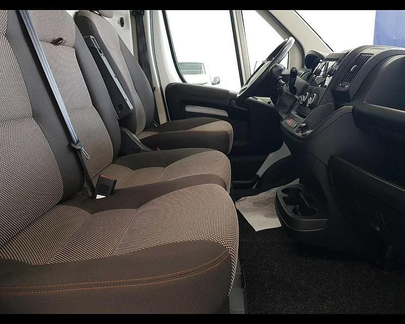 Usata Citroën Jumper 140 CV (102 kW) 2020 Bianco Monovolume