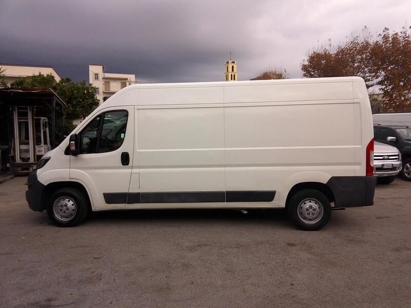 Usata Peugeot Boxer Comfort 130 CV (95 kW) 2017 Bianco Furgone