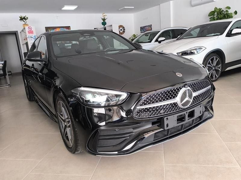 Usata Mercedes C220 AMG Line Premium Plus 197 CV (144 kW) 2024 Nero Berlina