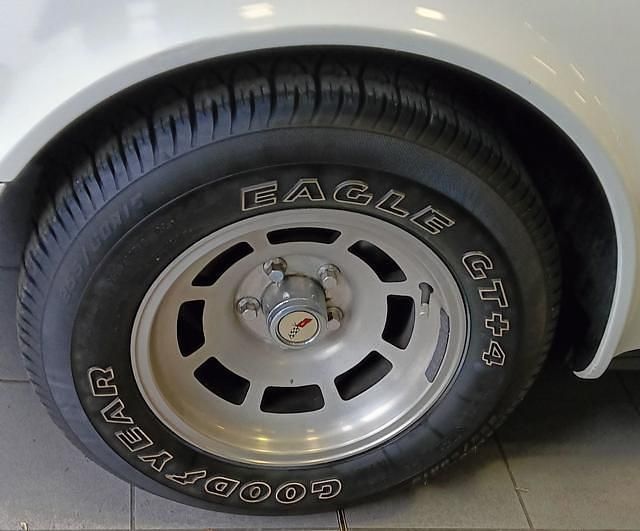 Usata Chevrolet Corvette C3 1986 Bianco