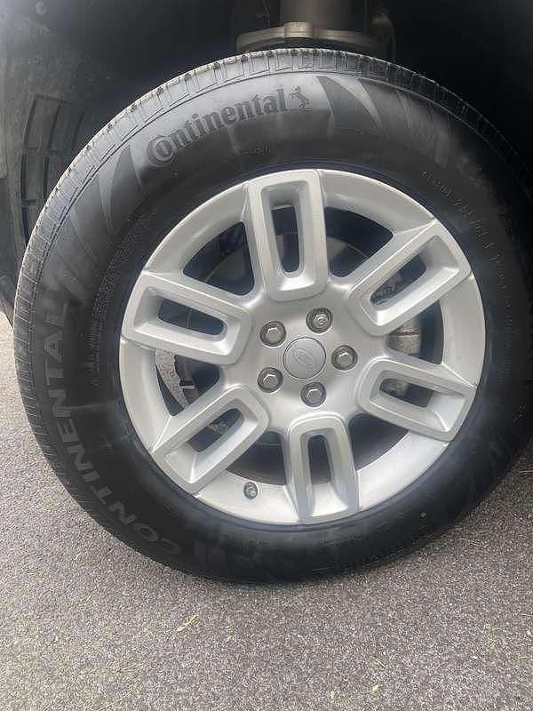 Usata Land Rover Defender 241 CV (177 kW) 2021 SUV