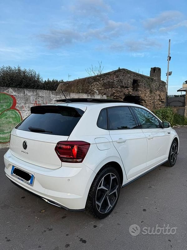 Usata VW Polo R-line 80 CV (58 kW) 2019 Bianco Utilitaria