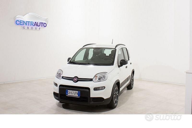 Usata Fiat Panda City Life 70 CV (51 kW) 2021 Bianco Berlina