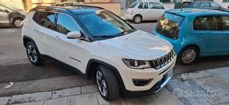 Usata 2019 Jeep Compass SUV | 20.000 € (Buon prezzo) - Immagine 1/4