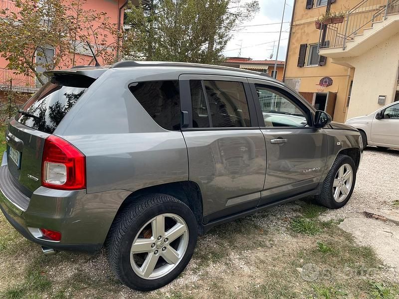 Usata Jeep Compass 2012 Grigio SUV