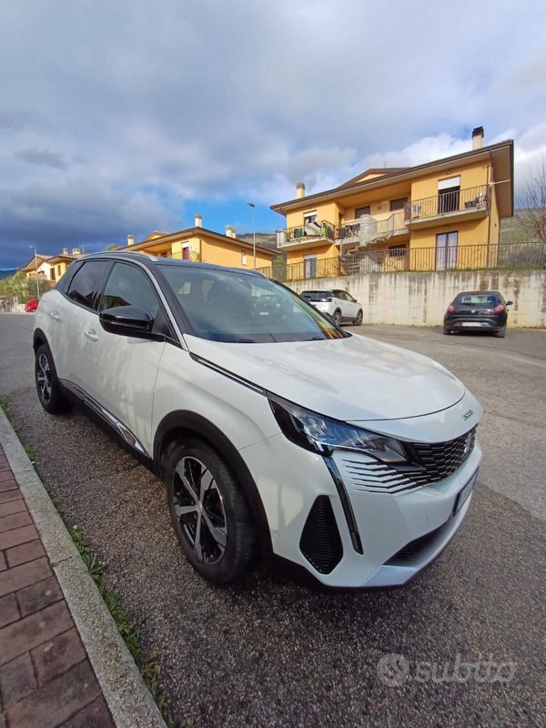Usata Peugeot 3008 Allure 131 CV (96 kW) 2021 Bianco SUV