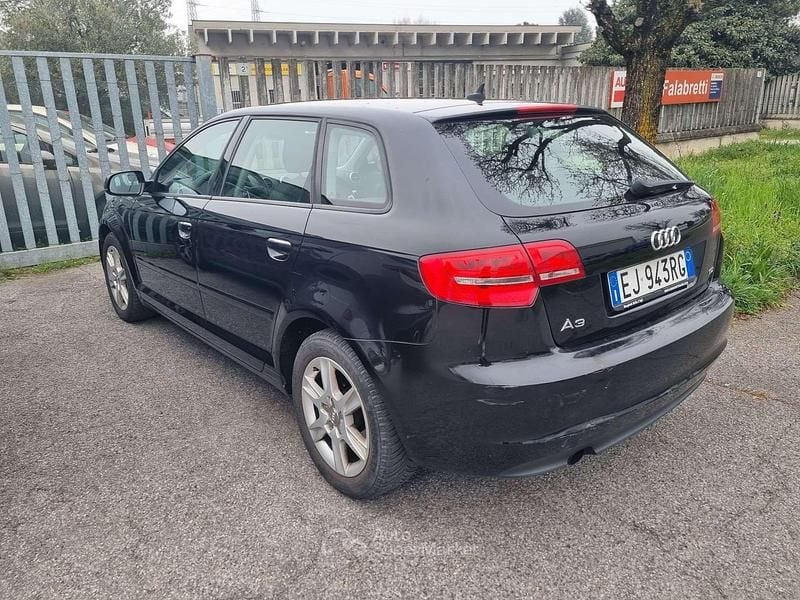 Usata Audi A3 Attraction 105 CV (77 kW) 2011 Nero Utilitaria