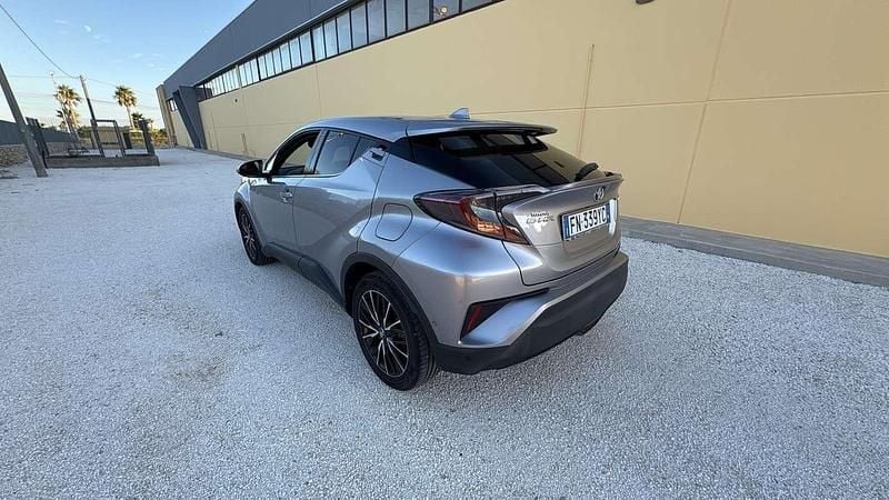 Usata Toyota C-HR 98 CV (72 kW) 2018 Grigio SUV